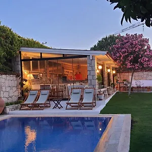 ** Otel Adelfia Türkiye