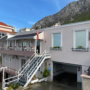 Alesio , Krujë Albania