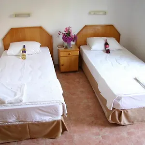 hibiscus-apartments.aegeanhotels.net/