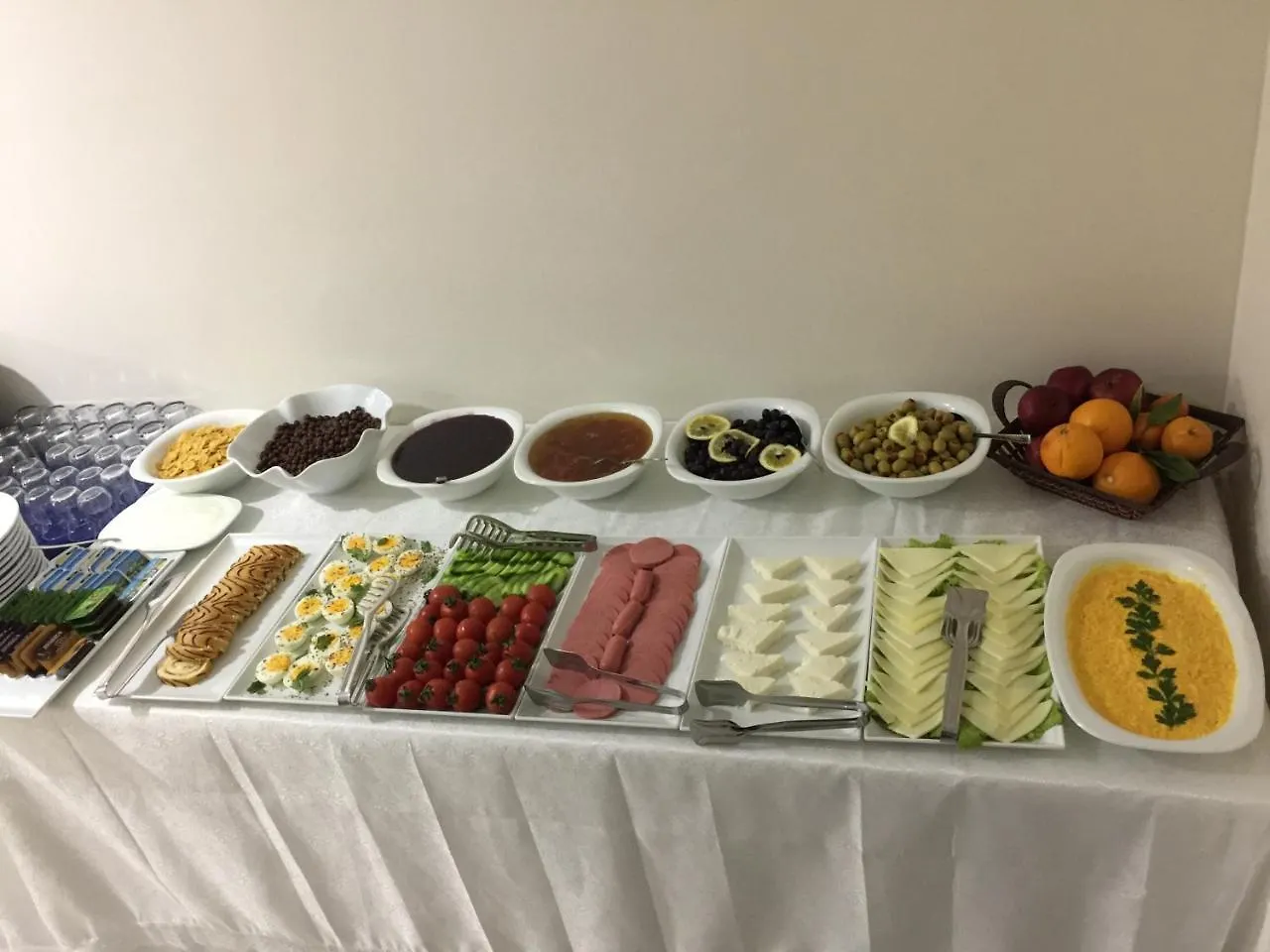Atam Suites İstanbul Apart Otel